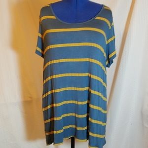 LuLaRoe Classic T